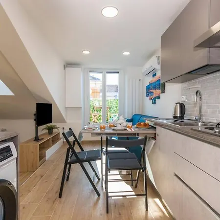 Casa Obelisco Di Veronica * Turin
